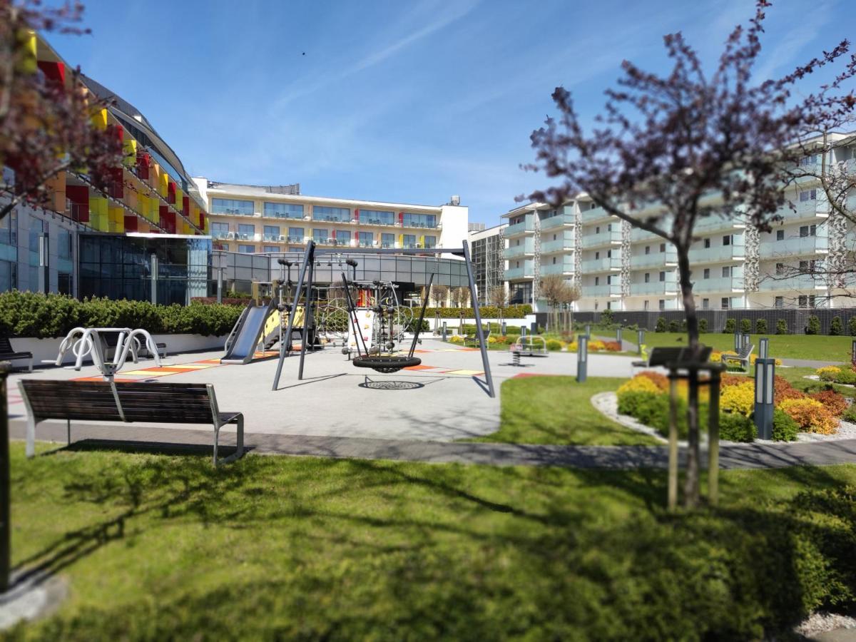 Apartament Przy Hotelu Aquarius Kołobrzeg Εξωτερικό φωτογραφία
